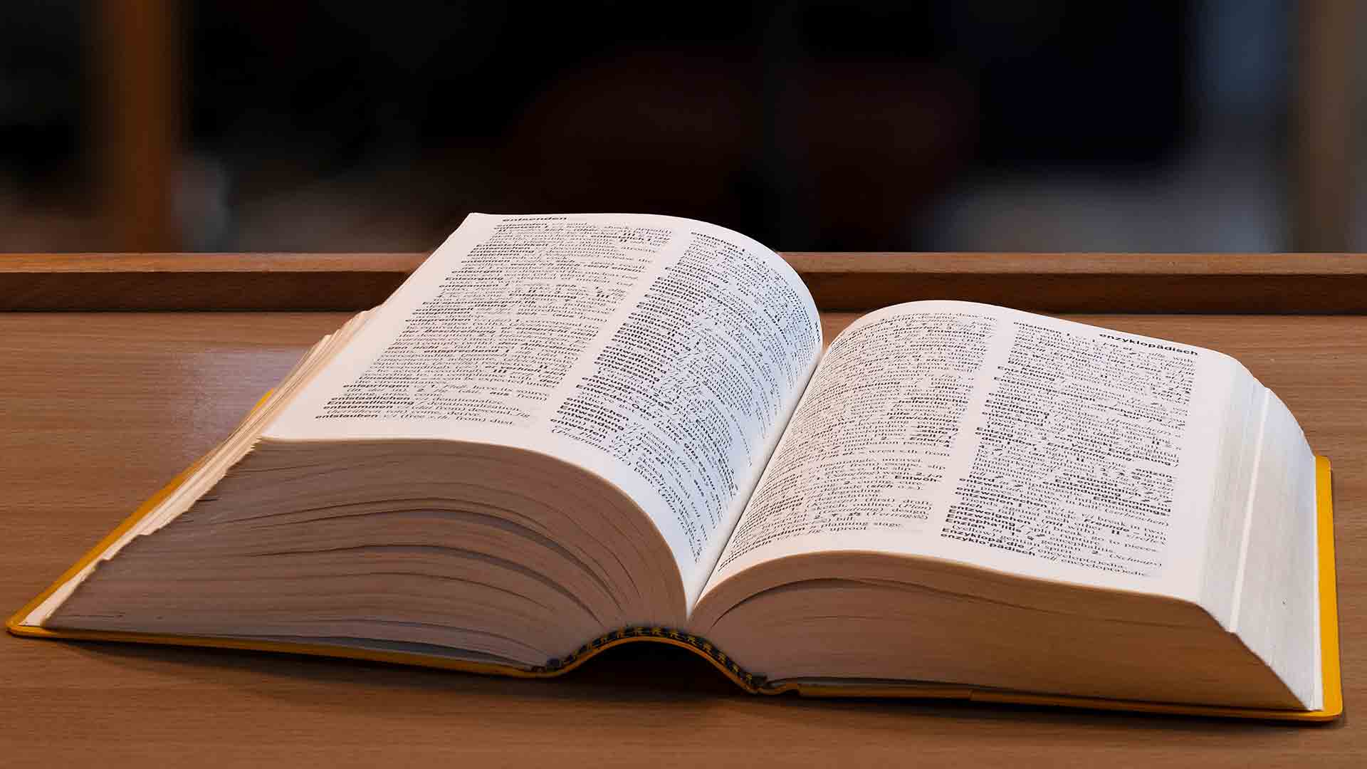 কেমব্রিজ ডিকশনারিতে ‘স্কিবিডি’ ও ‘ট্র্যাডওয়াইফ’সহ যুক্ত হলো ৬০০০ শব্দ